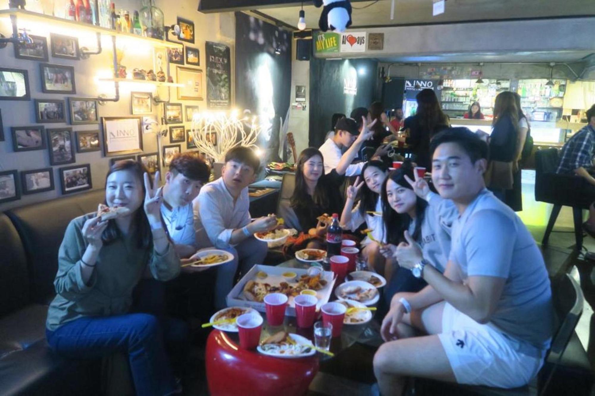 Inno Hostel & Pub Lounge Hongdae Сеул Екстериор снимка