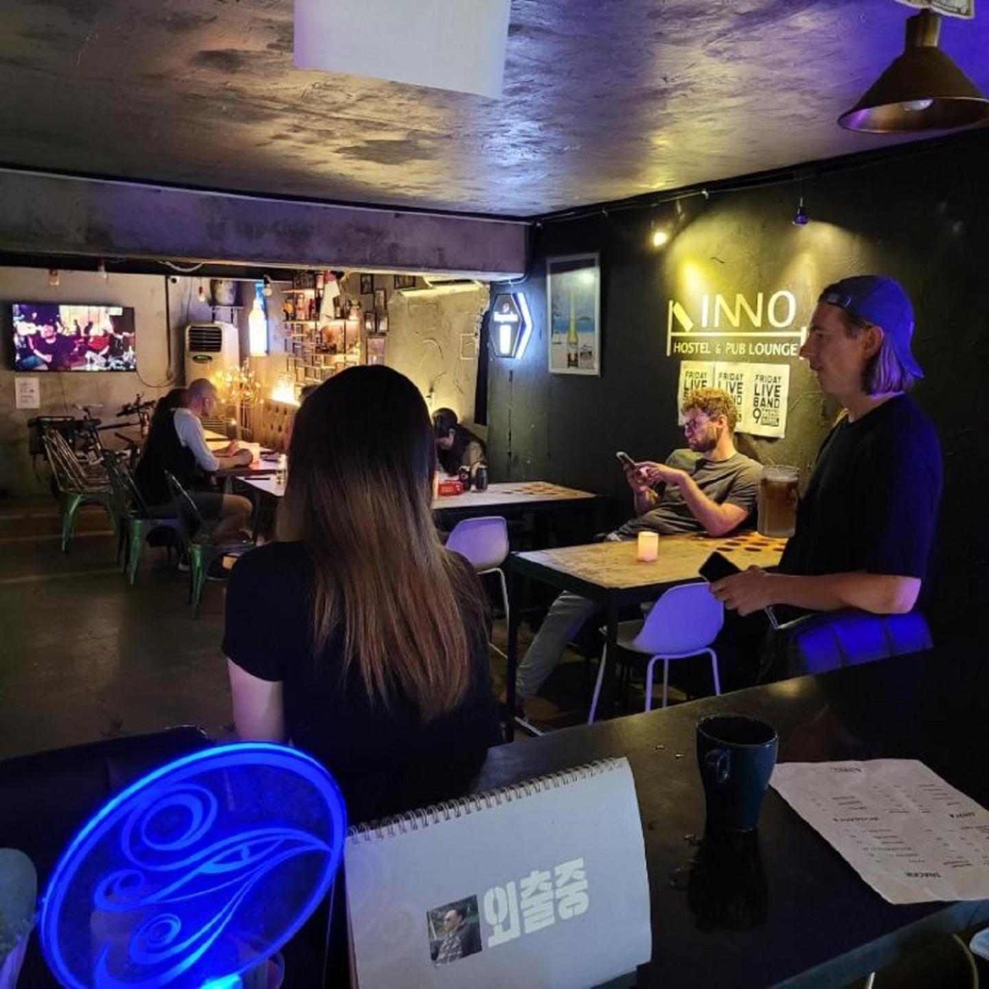 Inno Hostel & Pub Lounge Hongdae Сеул Екстериор снимка